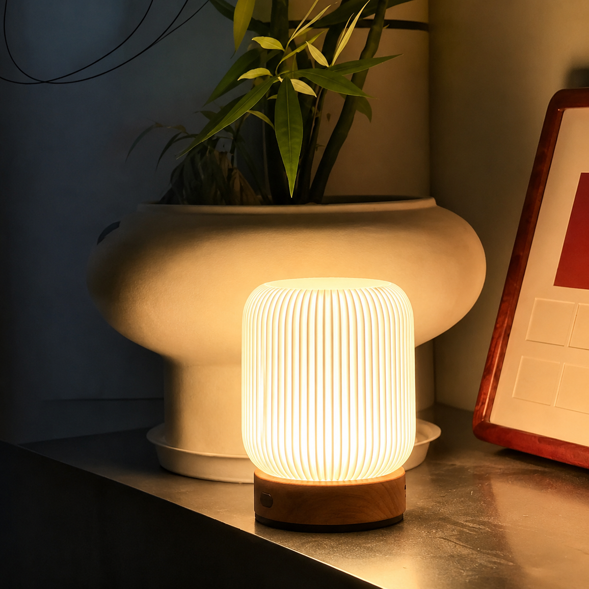 Pleated Touch Control Rechargeable Lamp