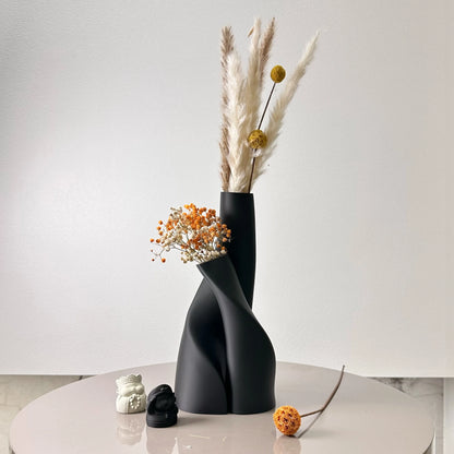 Intertwined Vase Set