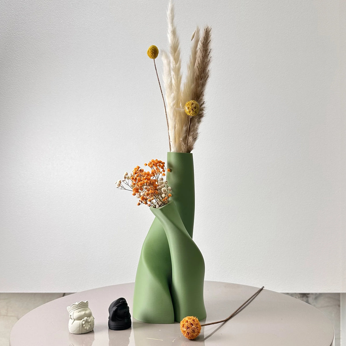 Intertwined Vase Set