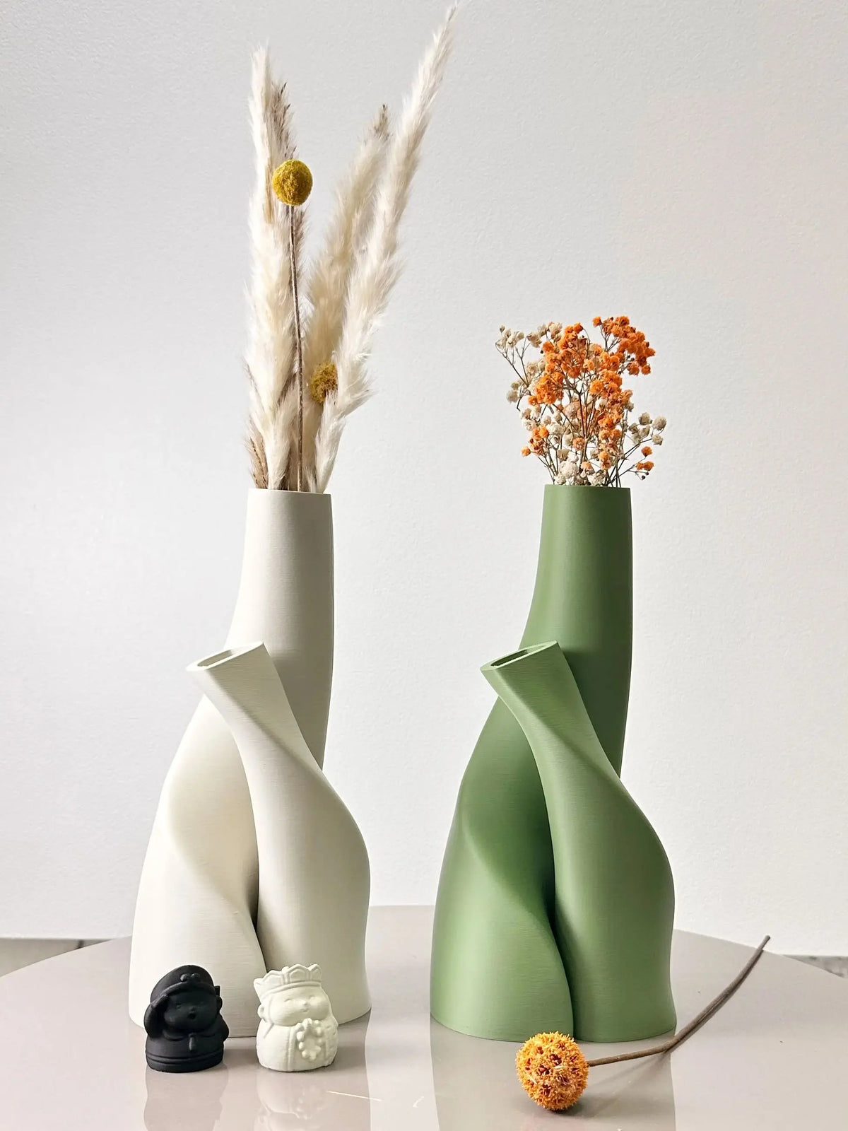 Intertwined Vase Set