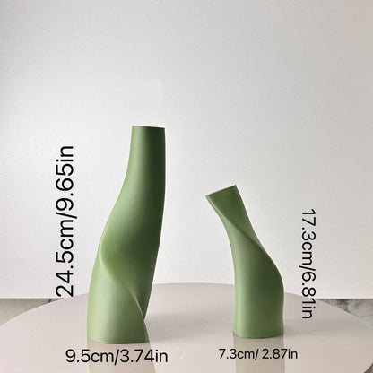 Intertwined Vase Set